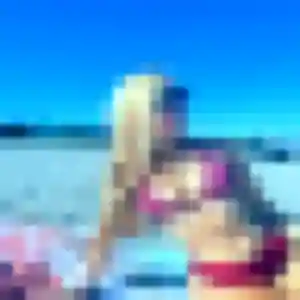 Vanessa, 21 ans, en ligne à Marignane pour une rencontre coquine