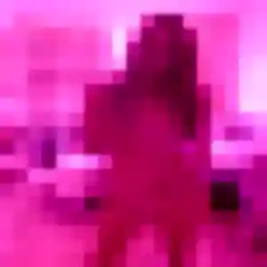 Lou-Anne, 36 ans, en ligne à Meyreuil pour un plan cul