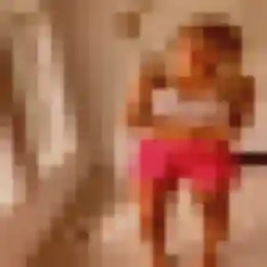 Oumaima, 30 ans, en ligne à Moissy-Cramayel pour une rencontre coquine