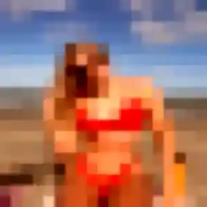 Philippine, 21 ans, disponible à Montreuil pour un plan cul