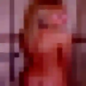 Sarah, 20 ans, connectée à Nègrepelisse pour une rencontre coquine
