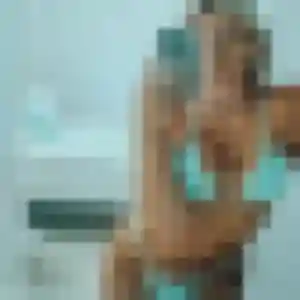 Adele de Nogent-sur-Marne, 24 ans - plan cul en toute liberté