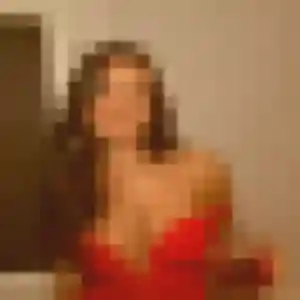 Tamara, fille de 20 ans cherche plan cul à Nouzonville