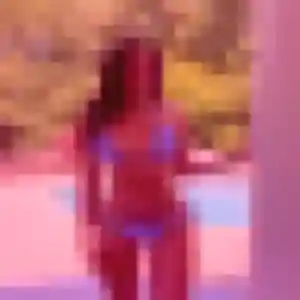 Charmante Yael, 27 ans à Noyal-sur-Vilaine - la contacter