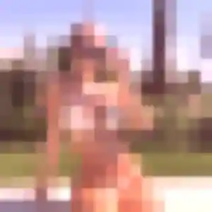 Profil de Delphine à Nueil-les-Aubiers (38 ans) - plan cul sans inscription