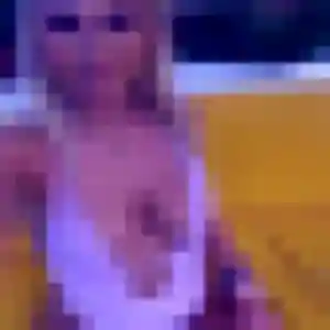 Charmante Garance, 44 ans à Ombrée d'Anjou - la contacter