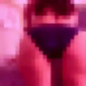 Ulrike, femme de 24 ans cherche plan cul à Orléans