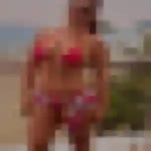 Découvre Ursula, 31 ans à Ouistreham en privé