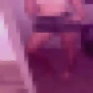 Contacte Victoire, 30 ans à Palaiseau en privé