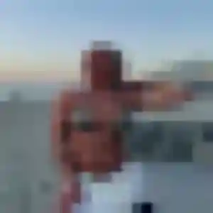 Rejoins Elise, 42 ans à Paris en t'inscrivant