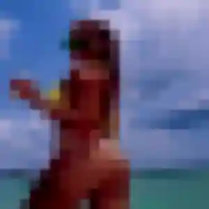 Eugenie (20 ans) à Petite-Forêt propose une rencontre maintenant