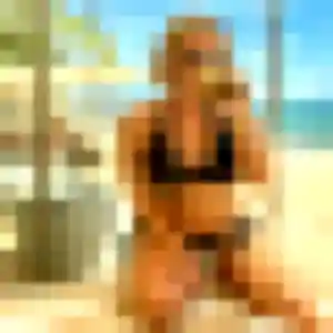 Rosemarie de Plan-de-Cuques, 28 ans - plan cul en toute liberté