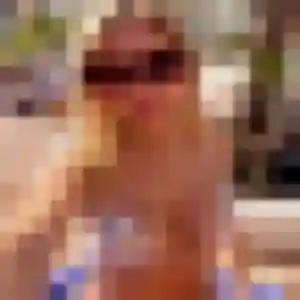 Sophie (21 ans) à Plouhinec cherche une rencontre ce soir