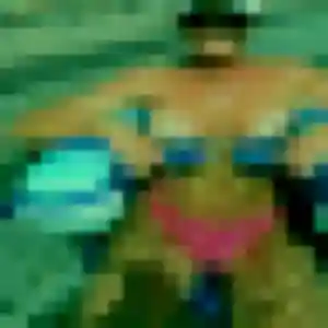 Sixtine, 24 ans, connectée à Poissy pour un plan cul