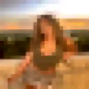 Photo de Albertine à Pont-Saint-Martin (29 ans) - plan cul sans inscription