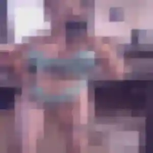 Mia, 28 ans, disponible à Questembert pour une rencontre coquine