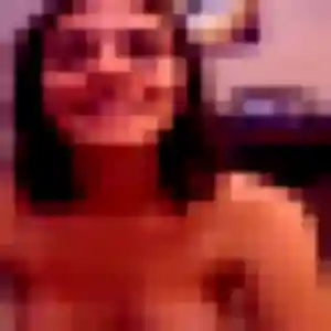 plan cul à Romorantin-Lanthenay : profil de Flore, 35 ans - accès libre