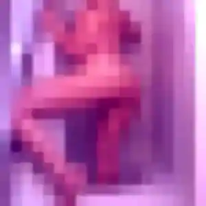 Julie, 30 ans, connectée à Saint-Amand-les-Eaux pour une rencontre coquine