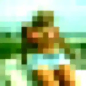 Hajar, femme de 21 ans cherche plan cul à Saint-Aubin-de-Médoc