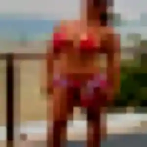 Anne-Laure, 35 ans, disponible à Saint-Brevin-les-Pins pour un plan cul