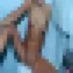 Photo sexy de Celia, 20 ans à Saint-Clément-de-Rivière - rencontre coquine