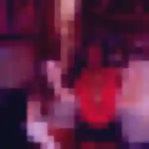Photo de Aurelie à Saint-Cyr-sur-Mer (35 ans) - plan cul anonyme
