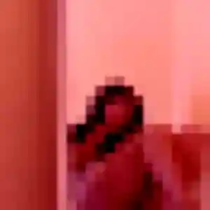 Wilhelmine, fille de 21 ans veut plan cul à Saint-Égrève