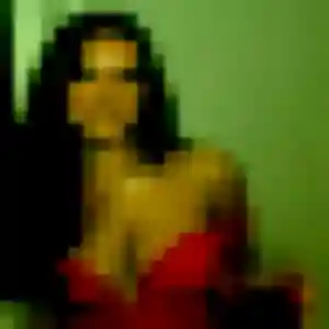 Clementine, 40 ans, connectée à Saint-Étienne-de-Montluc pour une rencontre coquine