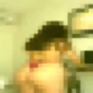 Aisha, 34 ans, en ligne à Saint-Gilles pour un plan cul