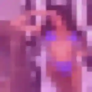 Rejoins Ingrid, 22 ans à Saint-Girons en t'inscrivant