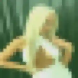 Photo de Odile à Saint-Girons (19 ans) - plan cul discret