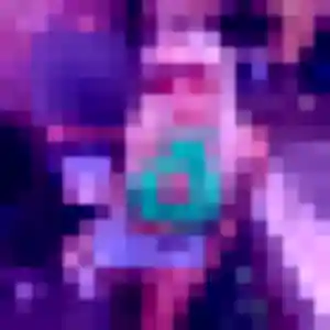 Jihane, 28 ans, connectée à Saint-Just-Saint-Rambert pour un plan cul