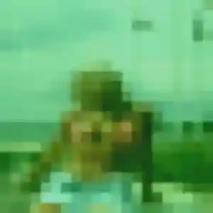 plan cul à Saint-Mandrier-sur-Mer : photo de Djamila, 27 ans - inscription gratuite