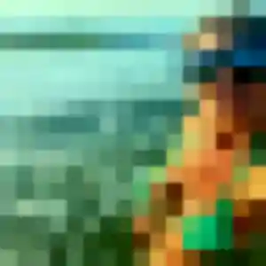 Khadija, 31 ans, connectée à Saint-Maurice-l'Exil pour une rencontre coquine