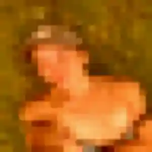 Brune, 35 ans, en ligne à Saint-Mitre-les-Remparts pour un plan cul