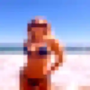 Elena, 32 ans, veut un plan cul à Saint-Mitre-les-Remparts