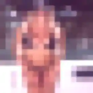 Agnes, 28 ans, en ligne à Saint-Pierre-du-Mont pour un plan cul