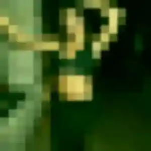 Lea, 22 ans, connectée à Saint-Pierre-lès-Elbeuf pour un plan cul