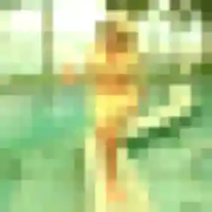 Marie-Laure, 22 ans, connectée à Saint-Sébastien-sur-Loire pour un plan cul