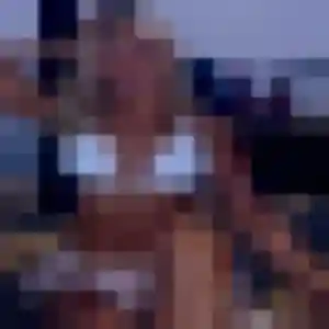 Découvre Valerie, 20 ans à Sainte-Suzanne gratuitement