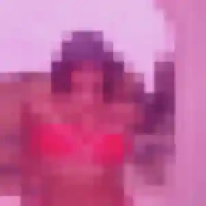 Luna, 23 ans, en ligne à Saintry-sur-Seine pour une rencontre coquine