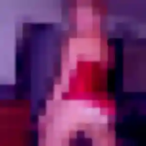 Belle Augustine, 24 ans à Santes - voir sa photo