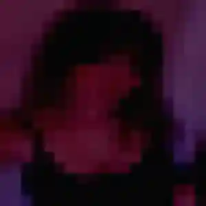 Juliette, 24 ans, connectée à Sénas pour une rencontre coquine