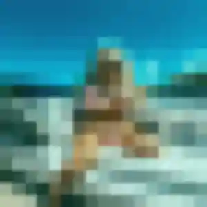 Découvre Solene, 25 ans à Séné gratuitement