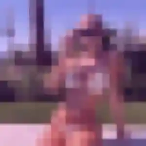 Découvre Faustine, 28 ans à Servian en privé