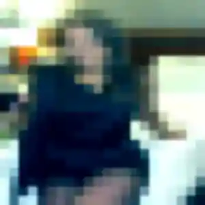 Rachida, 26 ans, en ligne à Sèvres pour une rencontre coquine