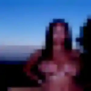 Philippine de Sury-le-Comtal, 19 ans - plan cul en toute liberté