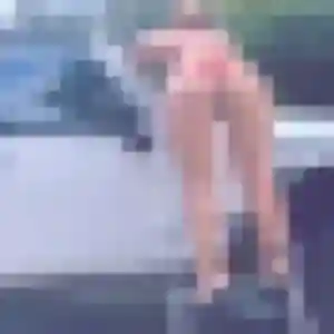 Ninon de Theix-Noyalo, 32 ans - plan cul discret