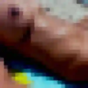 Naomi, 22 ans, disponible à Toulon pour un plan cul