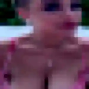 Muriel, 40 ans, en ligne à Tremblay-en-France pour une rencontre coquine